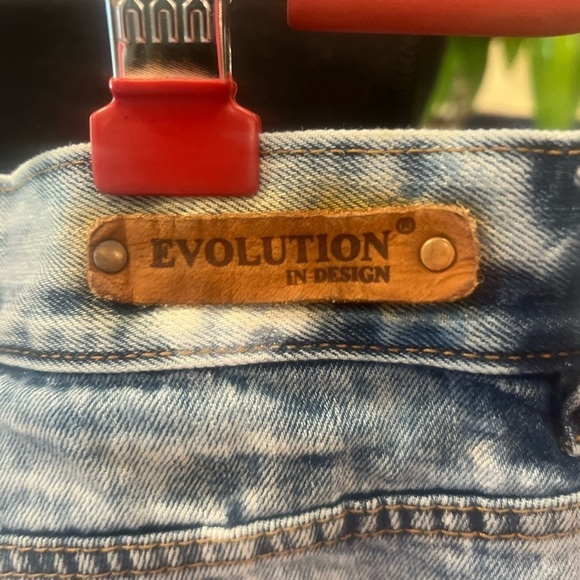 evolution in design Other - Evolution in Design Jean shorts size 36 in used condition